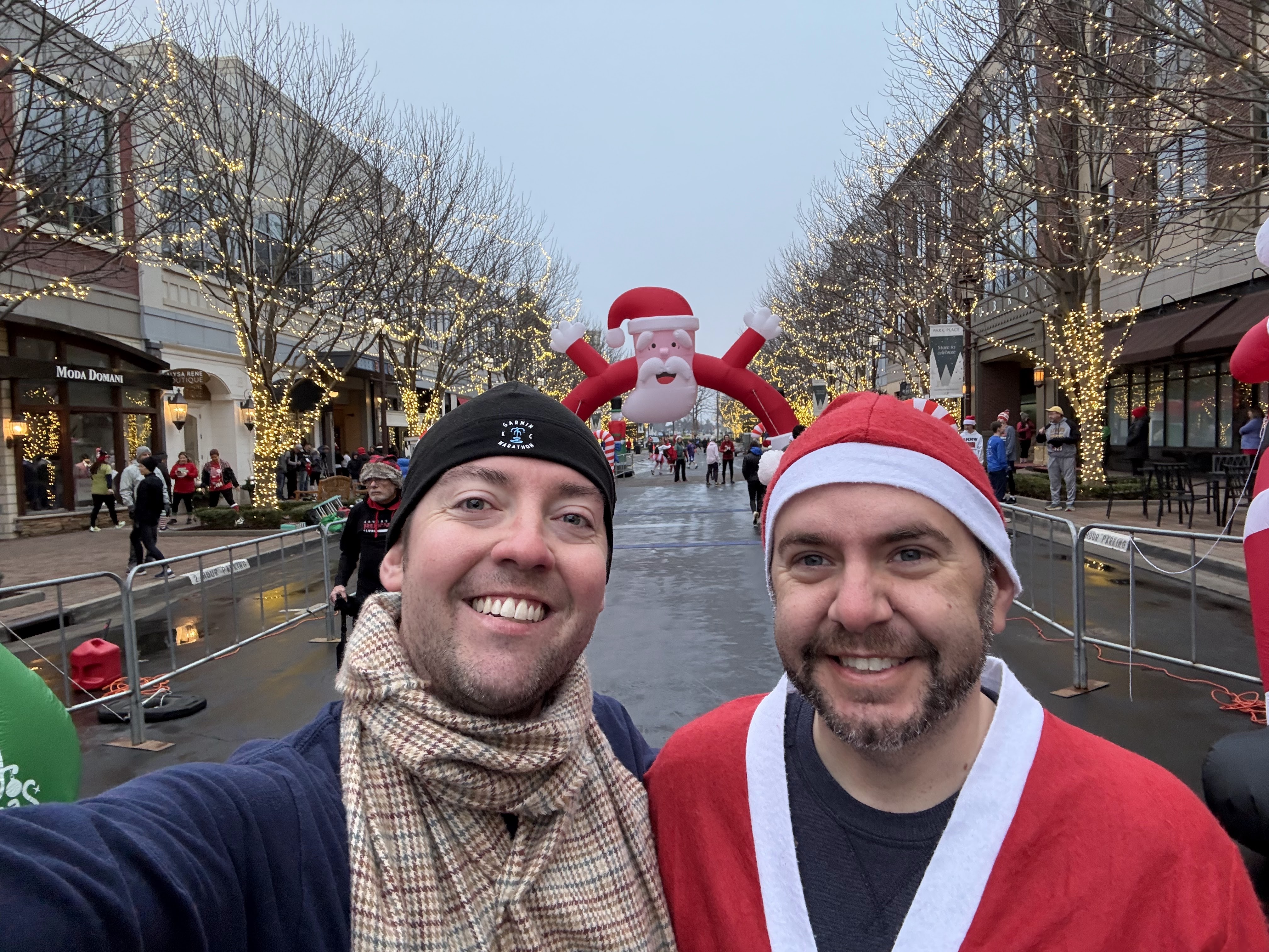 Festive 5K Runs in Kansas City: Santa Dash & Great Santa Run