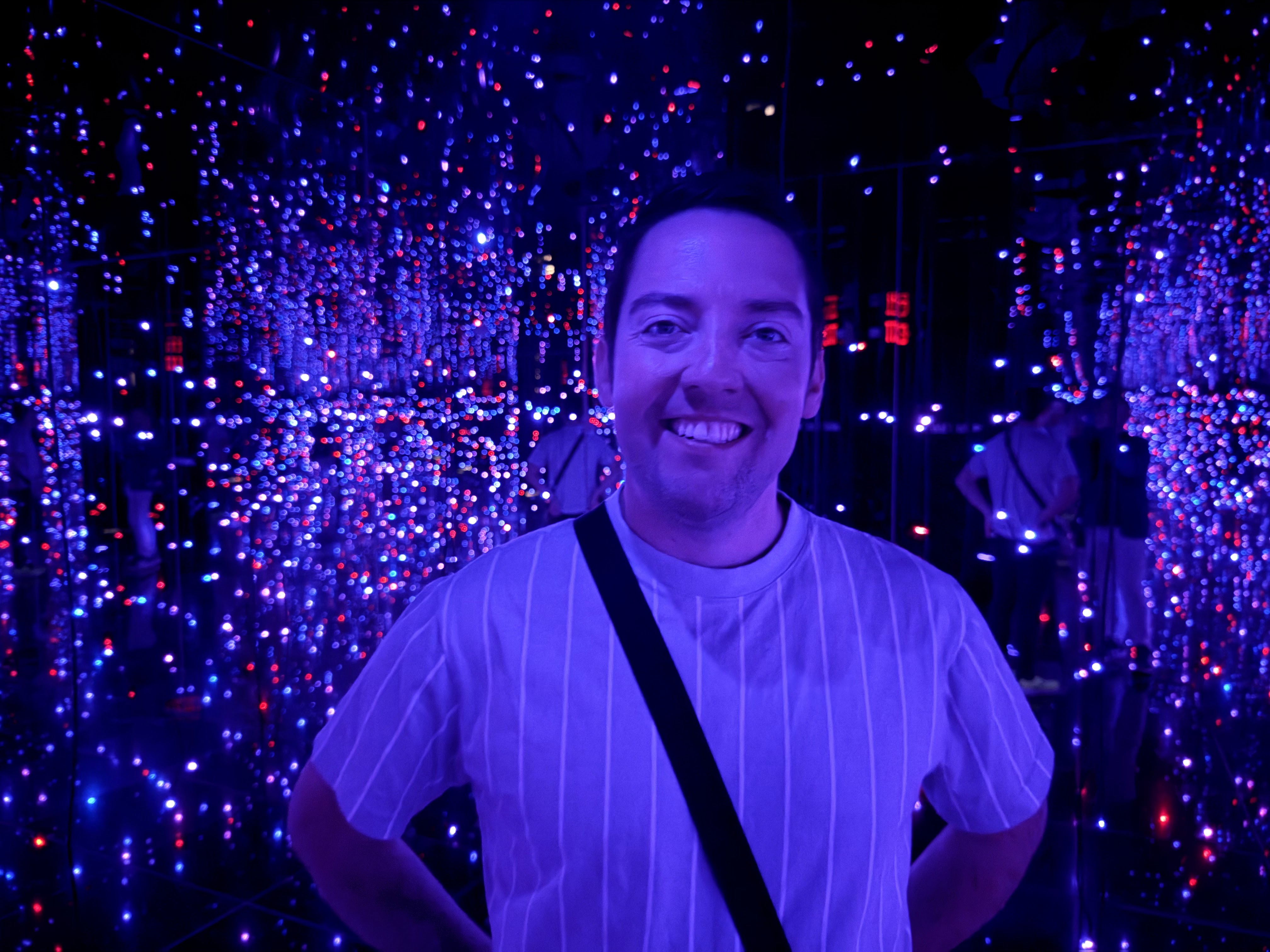 Lose Yourself in Yayoi Kusama’s Firefly Infinity Mirror Room – Phoenix, AZ